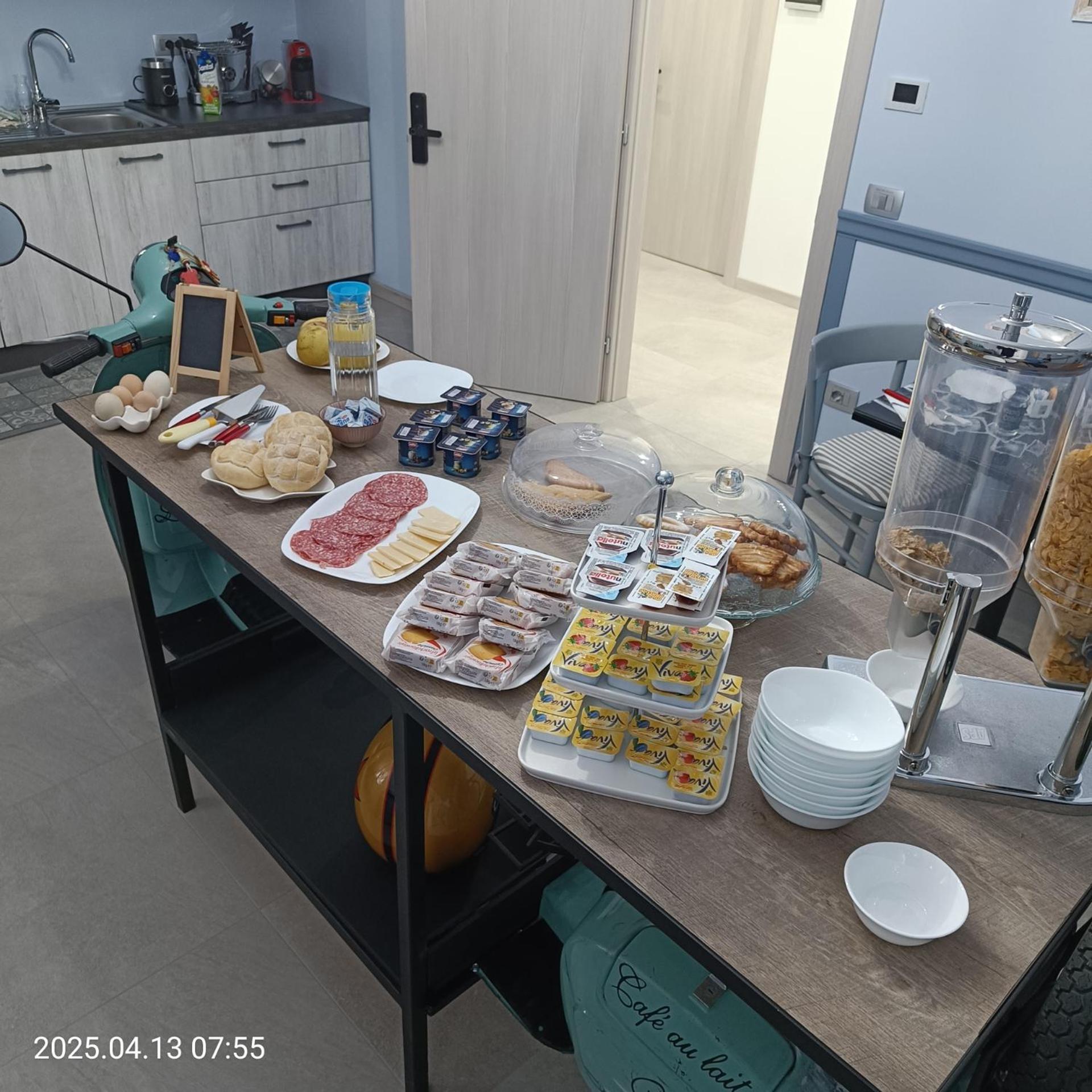 Villa Mariana Bed And Breakfast 萨卢佐 外观 照片